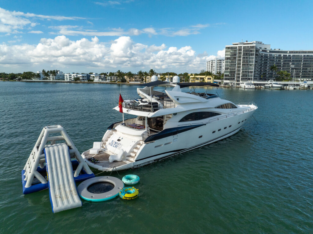 94ft Sunseeker Elite Luxury Yacht Charter | Miami Beach 💼 6 %Miami Yacht Rentals%
