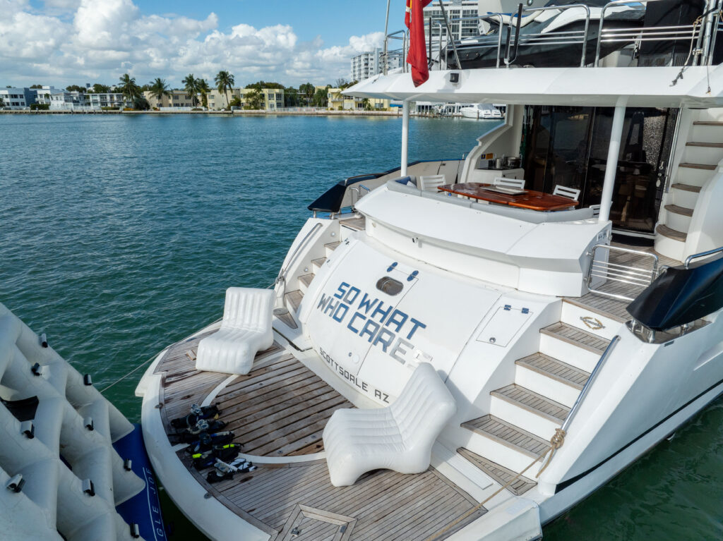 94ft Sunseeker Elite Luxury Yacht Charter | Miami Beach 💼 8 %Miami Yacht Rentals%