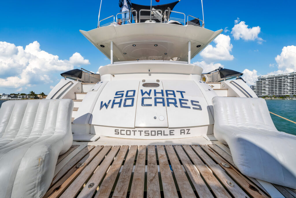 94ft Sunseeker Elite Luxury Yacht Charter | Miami Beach 💼 2 %Miami Yacht Rentals%