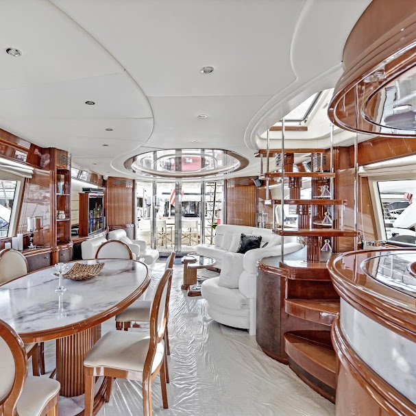 98ft “Luxury Yacht” Mega Yacht Charter 29 %MAlquiler de yates en Miami%
