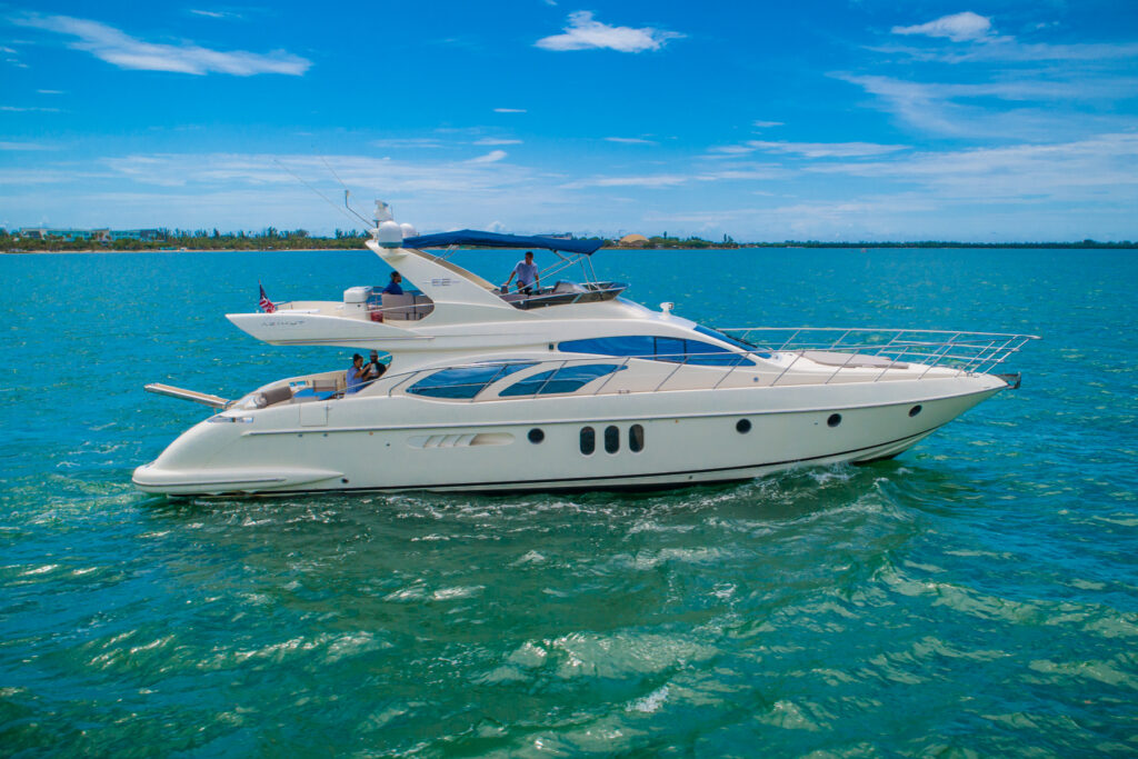 %MAlquiler de yates en Miami%