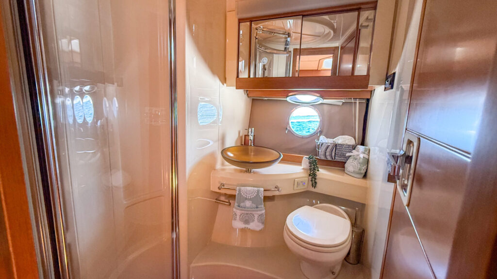 Azimut 53 “Latin Flow” (2015) 👑 | Exclusive Charter Adventure from $1300 2 %Miami Yacht Rentals%