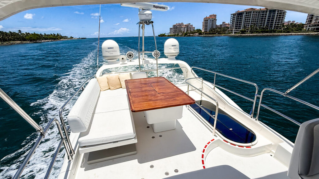 Azimut 53 “Latin Flow” (2015) 👑 | Exclusive Charter Adventure from $1300 3 %Miami Yacht Rentals%