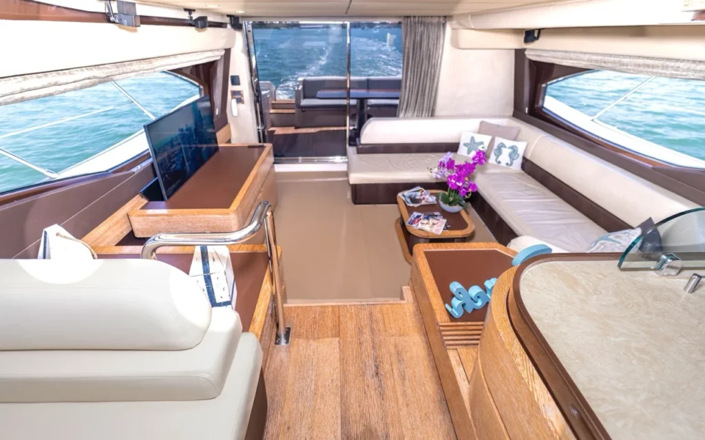 🌴 Titos — 65ft' Azimut Yacht Charter (Bayside) 7 %Miami Yacht Rentals%