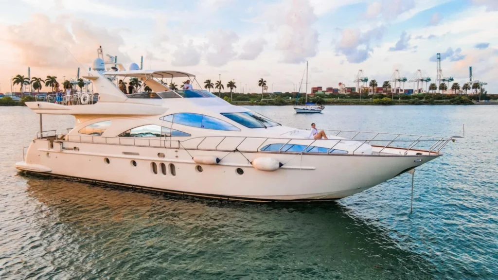 %Miami Yacht Rentals%