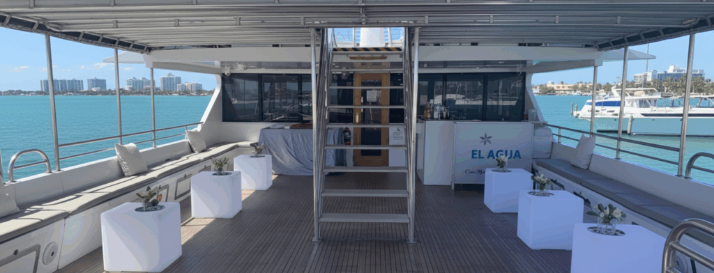 🎵 Baysurf — Mini Cruise • Yacht Venue for Large Events | 30 %Miami Yacht Rentals%