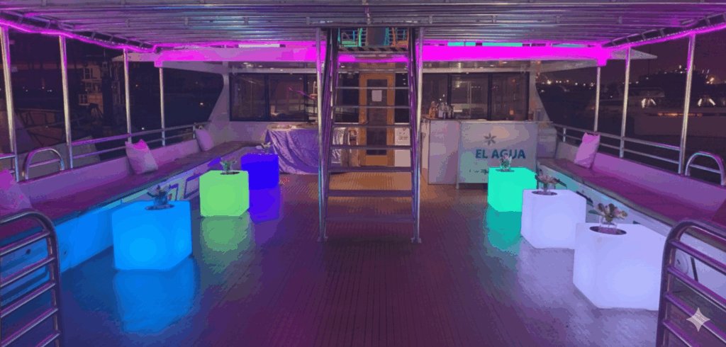 🎵 Baysurf — Mini Cruise • Yacht Venue for Large Events | 31 %Miami Yacht Rentals%
