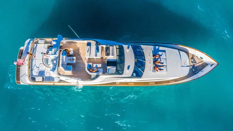 100ft Azimut Jumbo "Millenium" – Feeling Yachty | Miami Yacht Rentals | Miami Beach 16 %Miami Yacht Rentals%