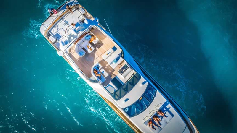 100ft Azimut Jumbo "Millenium" – Feeling Yachty | Miami Yacht Rentals | Miami Beach 14 %Miami Yacht Rentals%