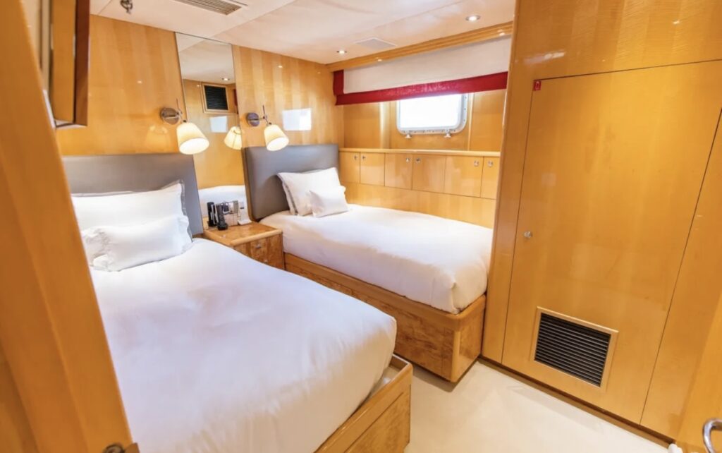 %Miami Yacht Rentals%