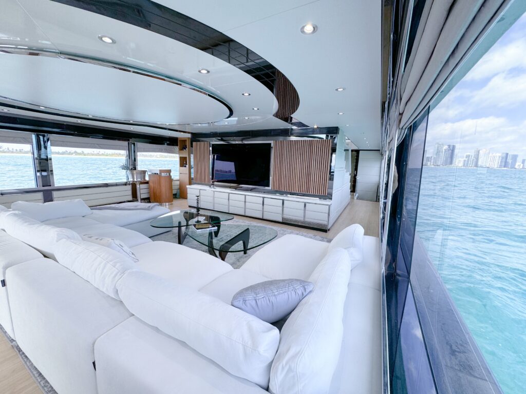 %Miami Yacht Rentals%