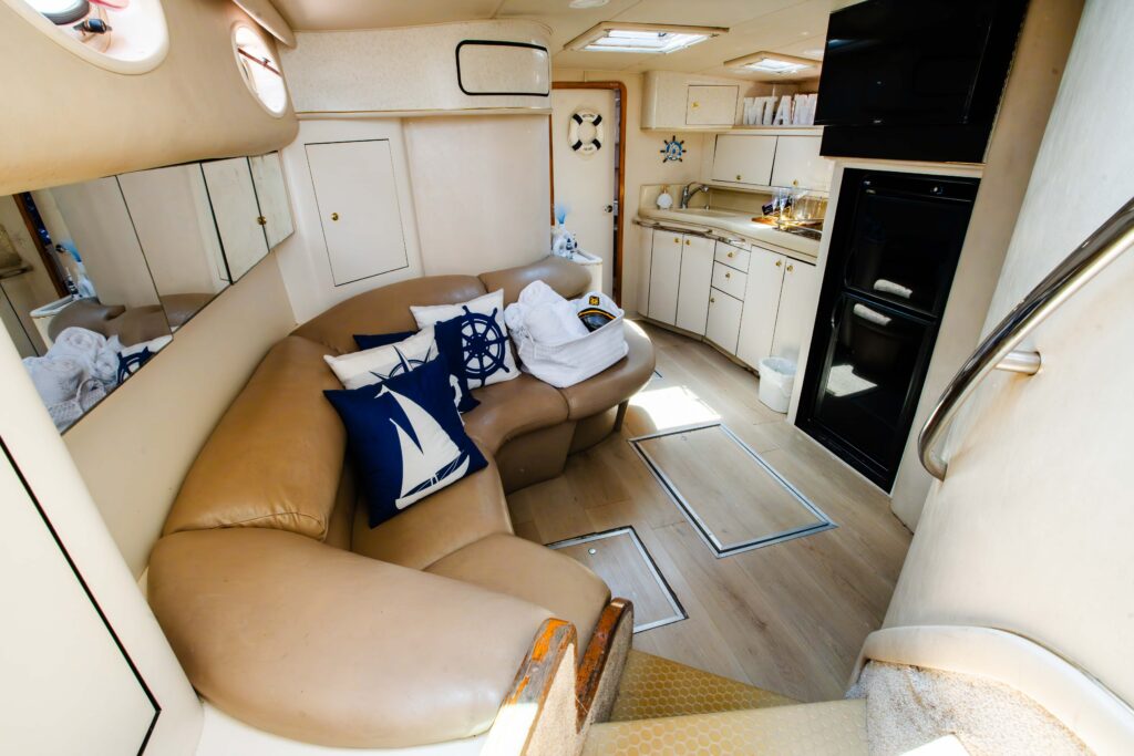 ✨ 50FT Sea Ray Sundancer “FANTASEA” | Miami Yacht Charter 6 %Miami Yacht Rentals%