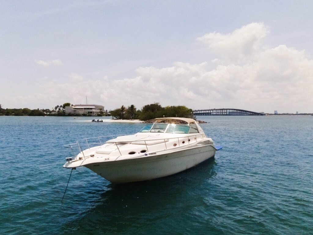 ✨ 50FT Sea Ray Sundancer “FANTASEA” | Miami Yacht Charter 5 %Miami Yacht Rentals%