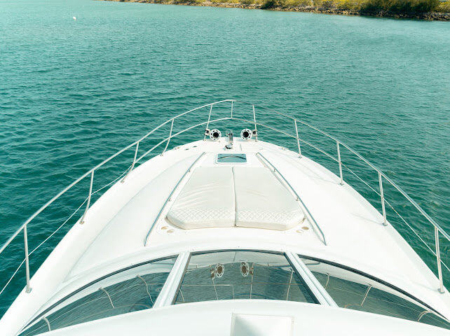 ✨ 55ft Sea Ray “Navigator” | Miami Yacht Charter 4 %Miami Yacht Rentals%