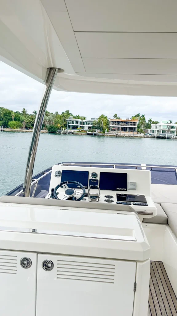 🔥 La Dolce Vita II -65ft' Prestige (2022) Yacht Charter — Venetian Marina Free Hour 8 %Miami Yacht Rentals%