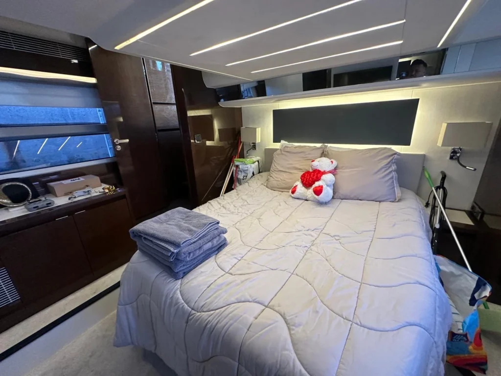 🔥 La Dolce Vita II -65ft' Prestige (2022) Yacht Charter — Venetian Marina Free Hour 6 %MAlquiler de yates en Miami%