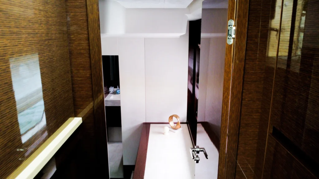 🔥 La Dolce Vita II -65ft' Prestige (2022) Yacht Charter — Venetian Marina Free Hour 6 %Miami Yacht Rentals%