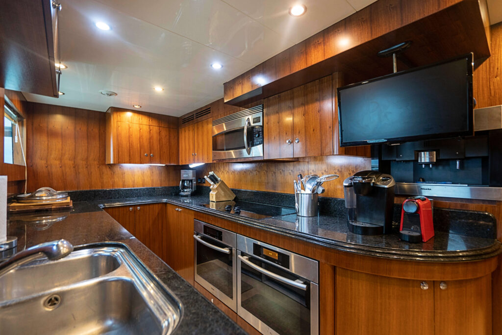 %Miami Yacht Rentals%