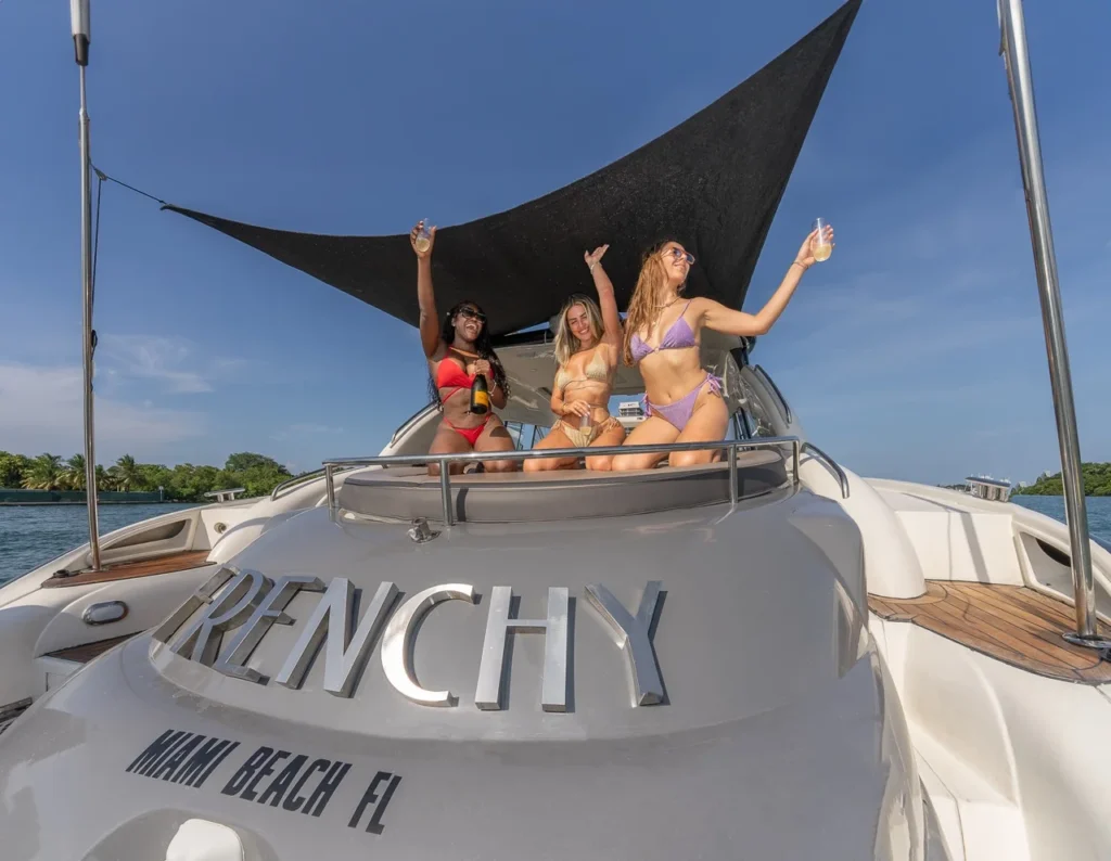 ✨Frenchy —60ft' Sunseeker Yacht Charter (Miami River) | Free Hour 1 %Miami Yacht Rentals%