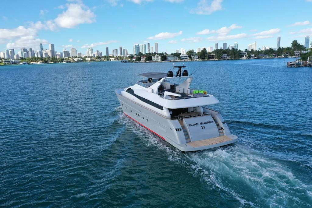 103ft Tecnomar “Pure Energy” Luxury Yacht Charter | Miami Beach ⚡ 2 %Miami Yacht Rentals%