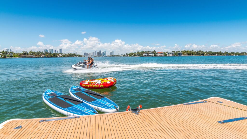 %MAlquiler de yates en Miami%