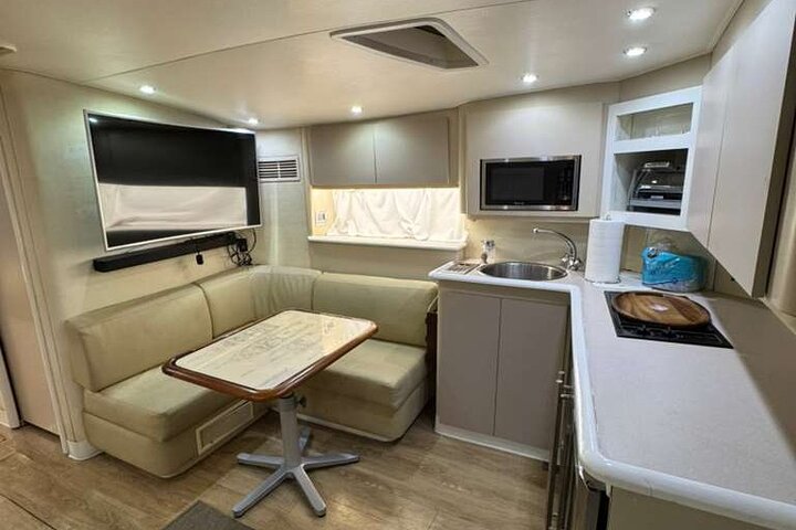 ✨ SeaRay Sundancer 45ft Orange | Miami Yacht Charter 9 %Miami Yacht Rentals%