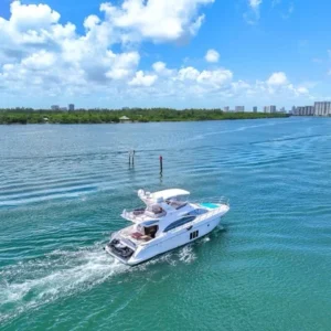 60ft Azimut “LL ON THE ROCKS” – Luxury Yacht Charter | Miami | Feeling Yachty