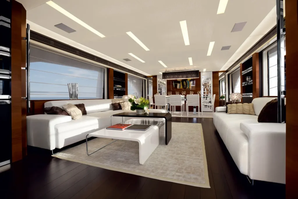 100ft Azimut – Luxury Yacht Charter | Turnberry Marina, Miami 2 %Miami Yacht Rentals%