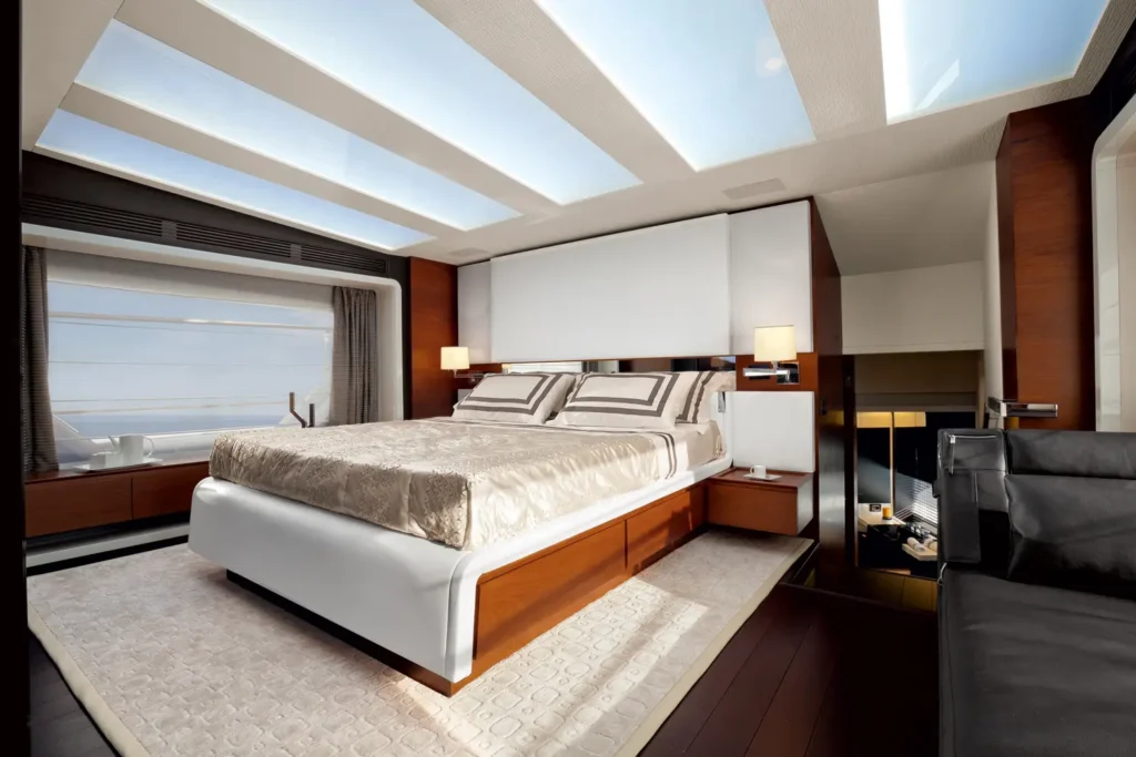 100ft Azimut – Luxury Yacht Charter | Turnberry Marina, Miami 5 %Miami Yacht Rentals%