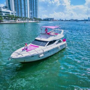 50ft Pink Maxum “Hello Kitty” – Luxury Yacht Charter | Miami | Feeling Yachty