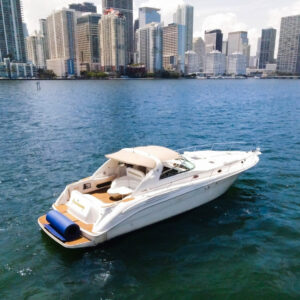 50ft Sea Ray Sundancer “Fantasea” – Luxury Yacht Charter | Miami | Feeling Yachty