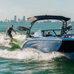Wakeboarding 25ft Yamaha 255XD Boat Rental | Miami | Feeling Yachty