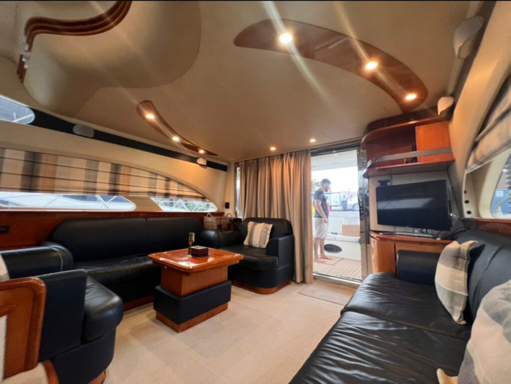 %Miami Yacht Rentals%