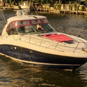 Melissa Pink – Luxury Experience 💖 | Miami Yacht Charter