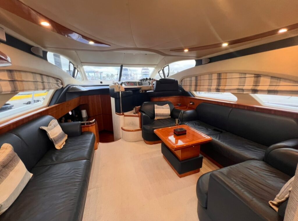 %Miami Yacht Rentals%