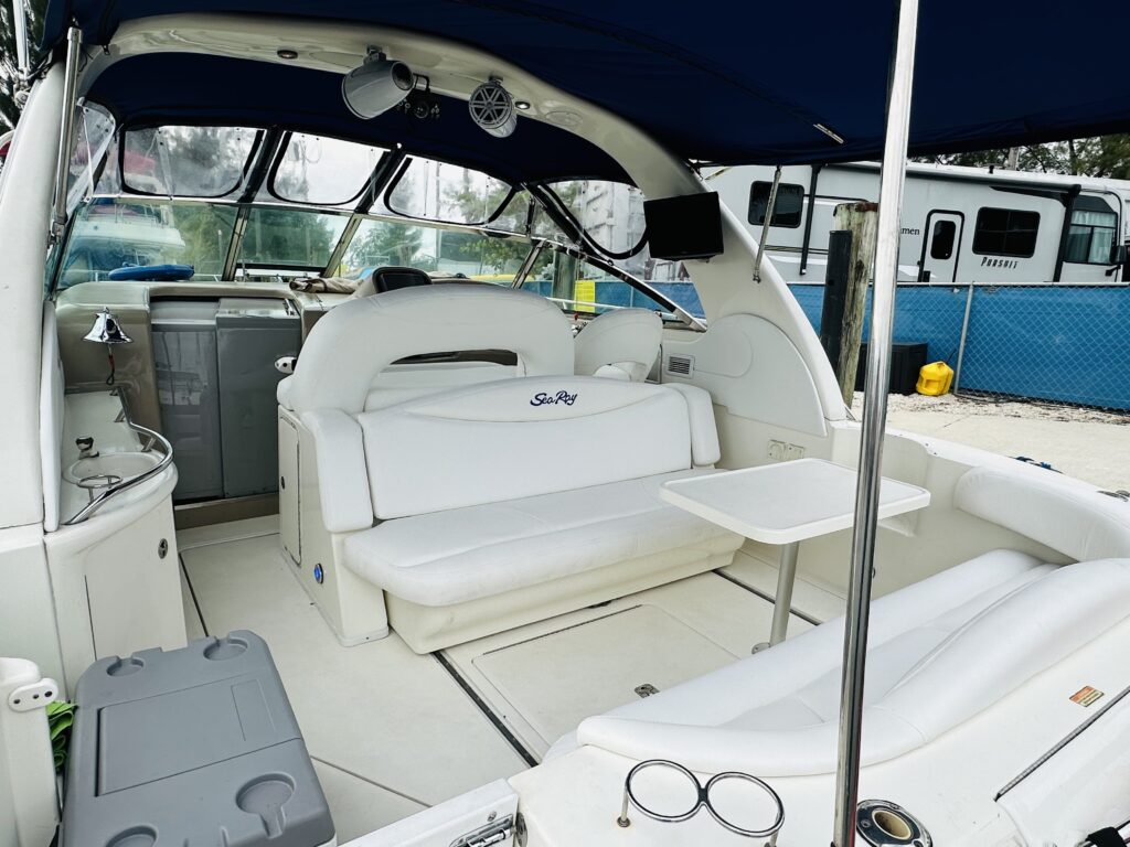 45ft Sea Ray Sundancer No ETA ✨ | Miami Yacht Charter 4 %Miami Yacht Rentals%