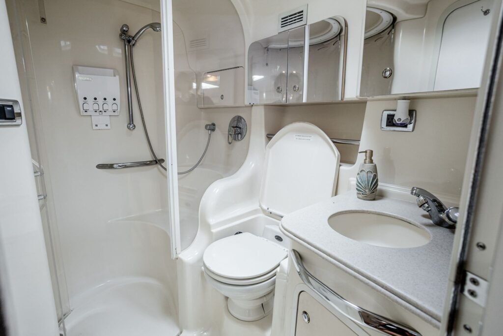 45ft Sea Ray Sundancer No ETA ✨ | Miami Yacht Charter 1 %Miami Yacht Rentals%