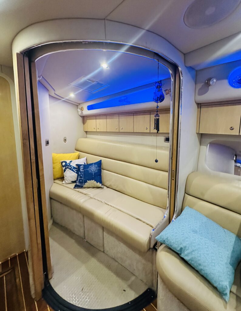 45ft Sea Ray Sundancer No ETA ✨ | Miami Yacht Charter 10 %Miami Yacht Rentals%