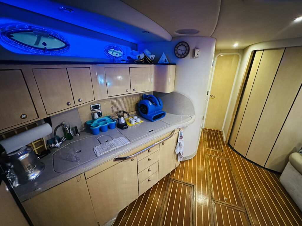 45ft Sea Ray Sundancer No ETA ✨ | Miami Yacht Charter 7 %Miami Yacht Rentals%