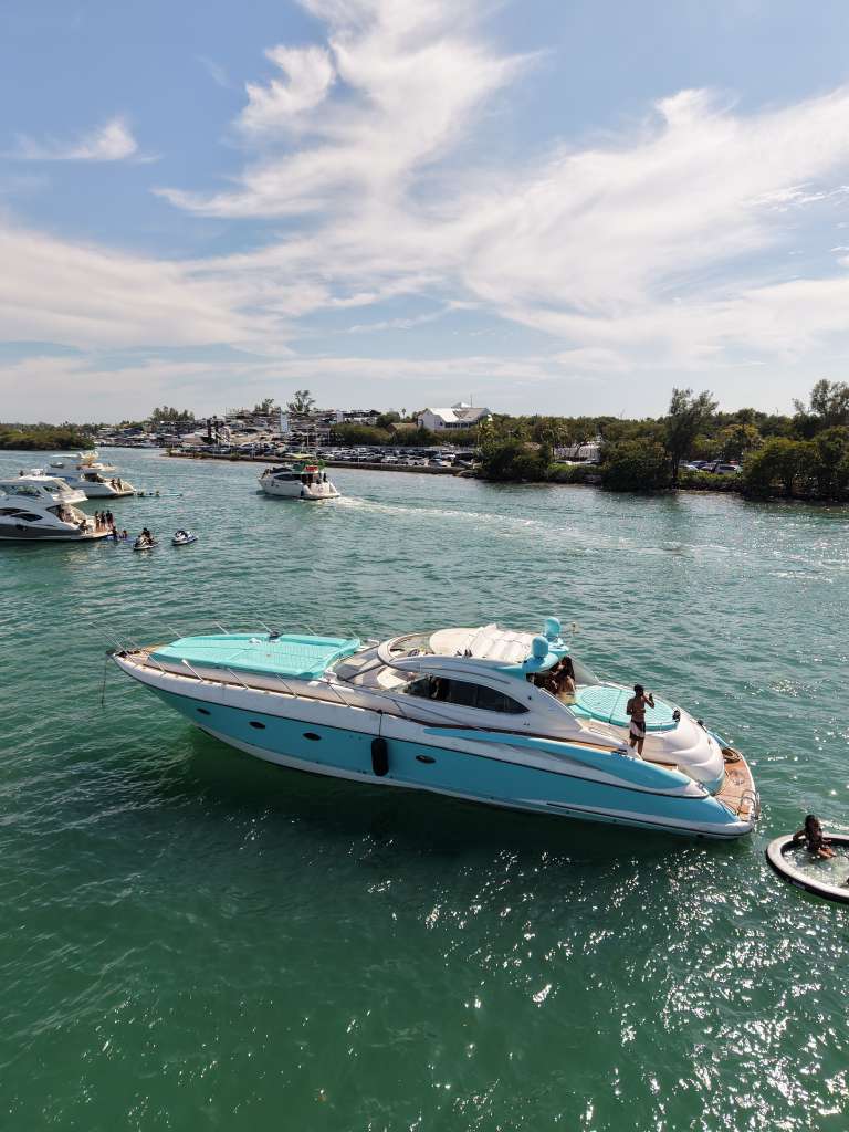 %Miami Yacht Rentals%