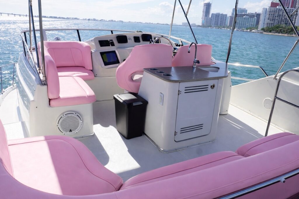Silverton 50 ft Pink Escape Yacht — Regal Marina (Miami River) • Pink Yacht Charter 10 %Miami Yacht Rentals%