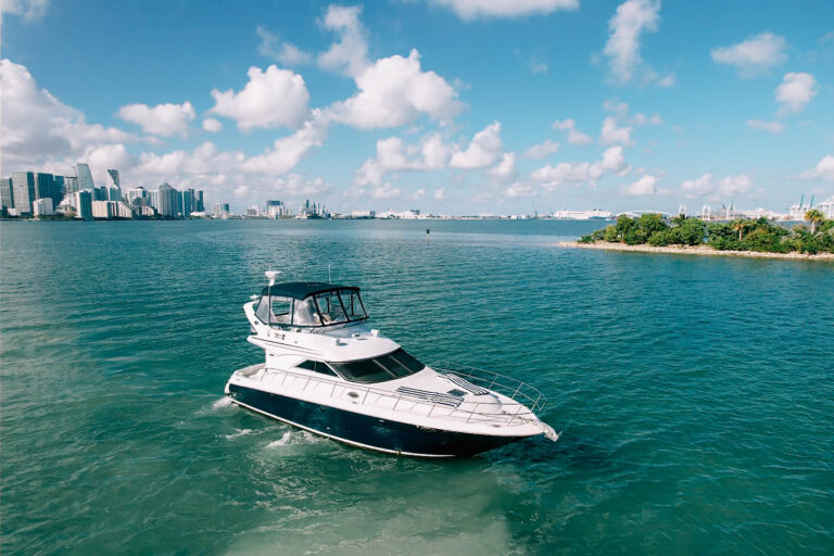 %MAlquiler de yates en Miami%
