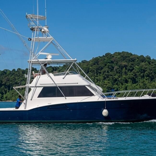 Alquiler de yate Hatteras Sport Yacht de 55 pies en Panamá