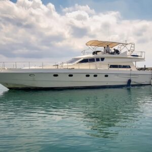 Miami breakfast catering 🍳🥐 Yacht-ready breakfast & brunch menus, pastries, coffee bars & light bites for morning charters & corporate outings. 2 65ft Ferretti "Happy Hour" Yacht Charter Panama | Luxury Boat Rental from $1,500