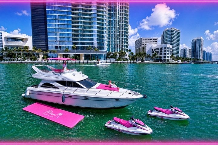 50ft Pink Maxum “Sugar Sea”