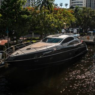 %Miami Yacht Rentals%